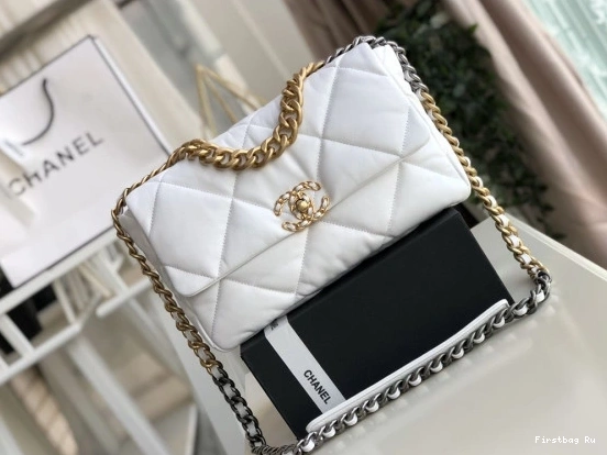 CHANEL 19 BAG FLAP 0825